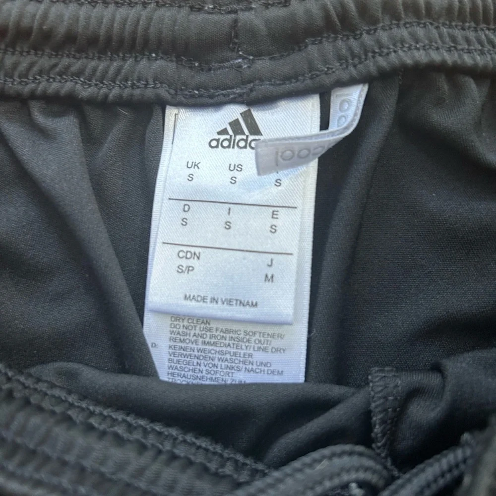 Adidas Youth Boys Small Black Soccer Shorts White Stripes Climacool Athletic‎ S